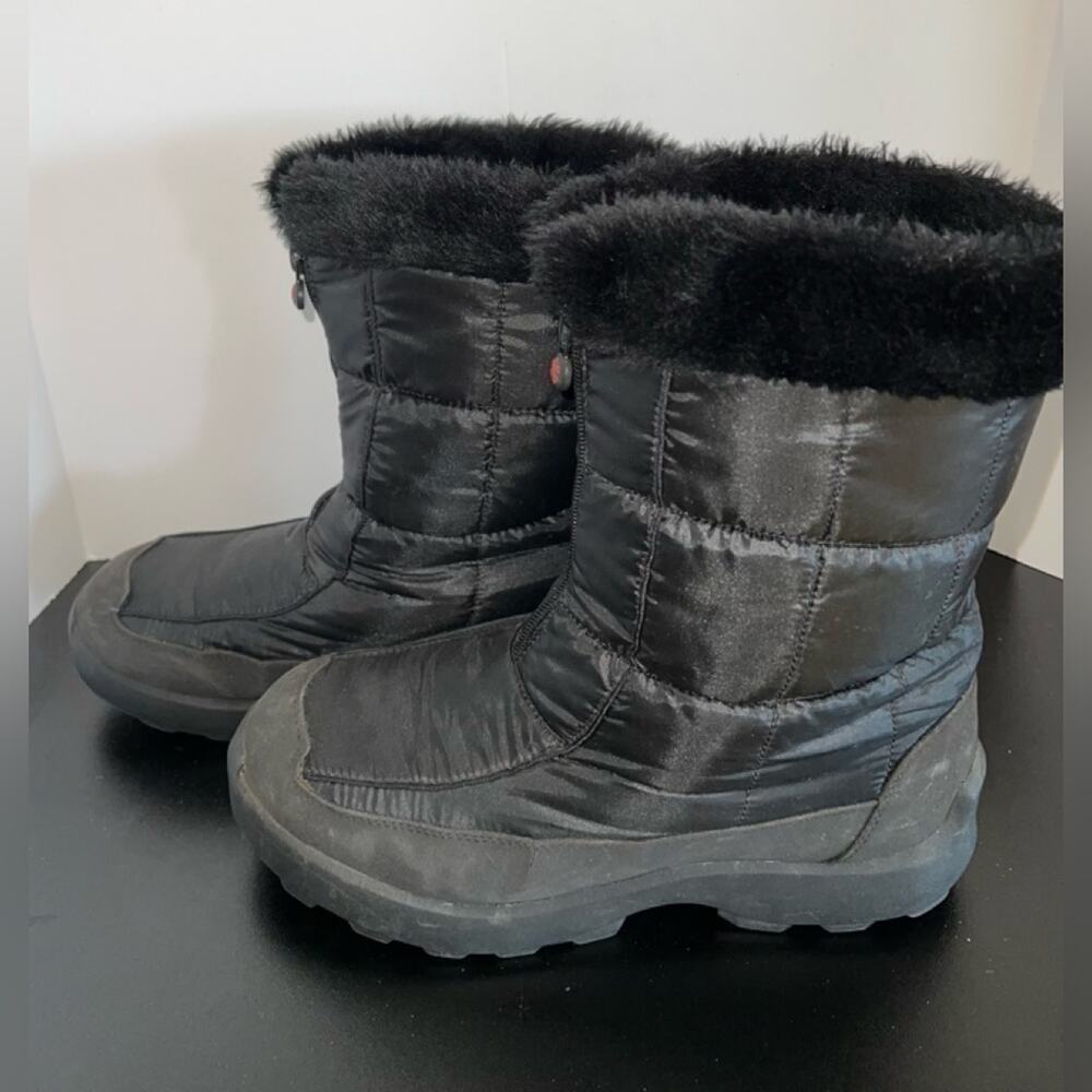 KAMIK WOMENS ZIP BOOT WITH FUR SIZE 10 MINT